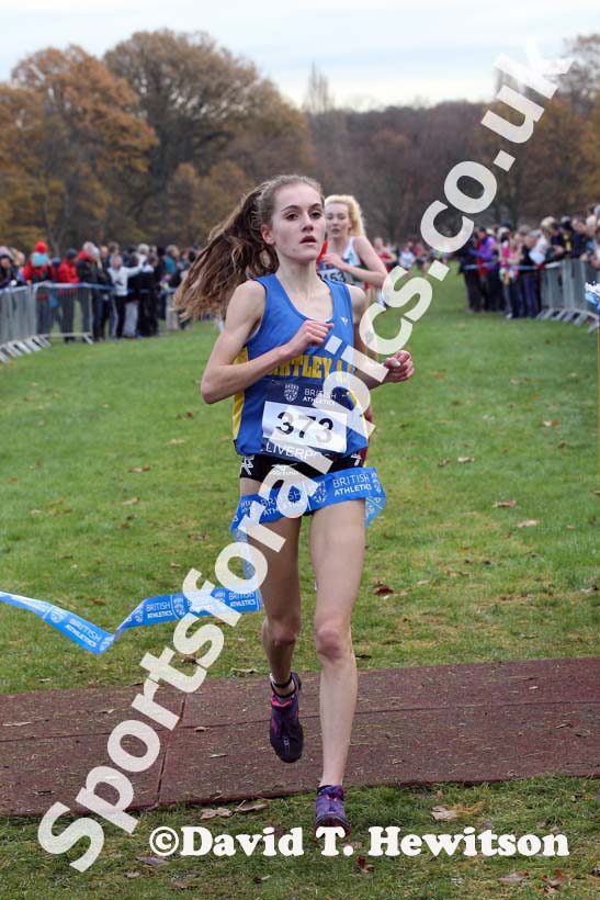 Lydia Turner (Birtley) wins the under-17s womens Liverpool Cross Challenge. David T. Hewitson/Sports for All Pics